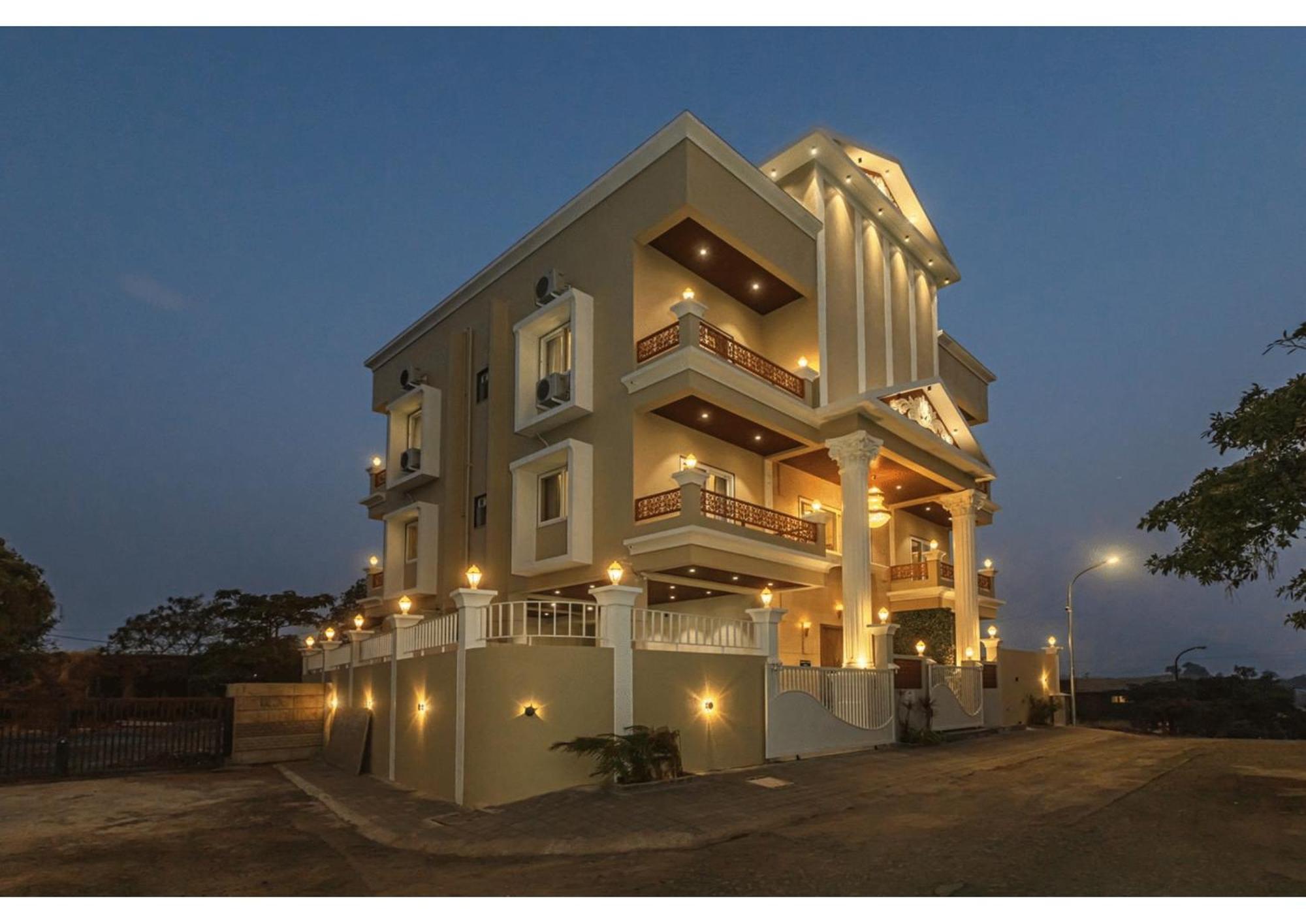 Mountain Glory 8Bhk By Tensorstays, Pool & Theater Igatpuri Dış mekan fotoğraf
