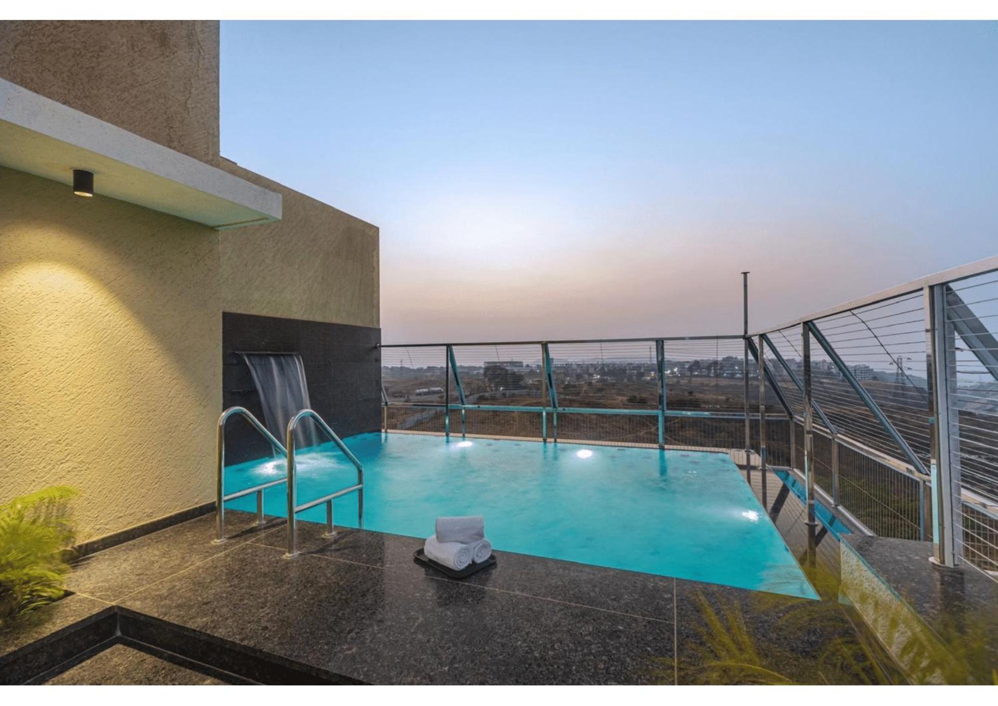 Mountain Glory 8Bhk By Tensorstays, Pool & Theater Igatpuri Dış mekan fotoğraf